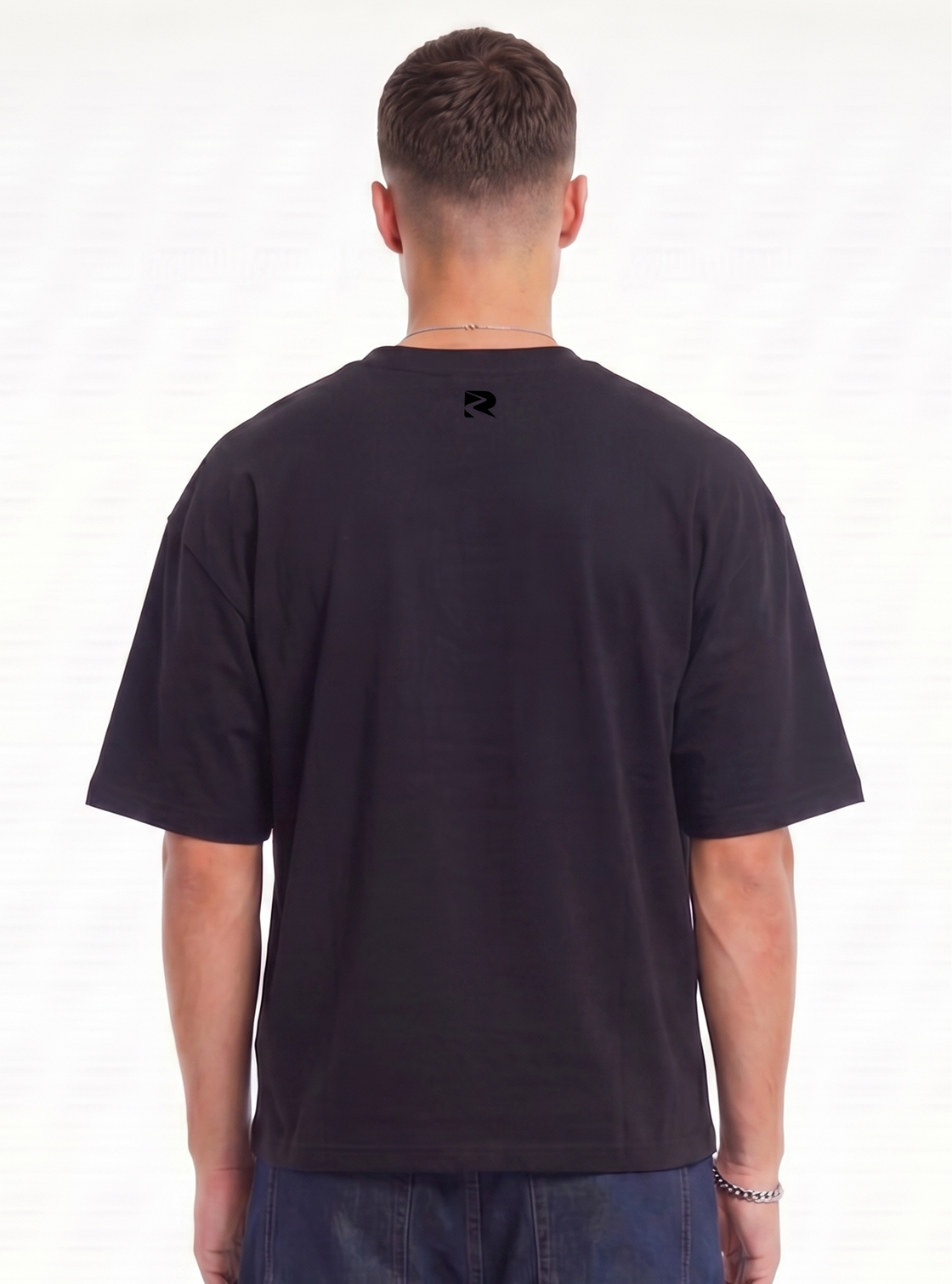 Black box-fit tshirt
