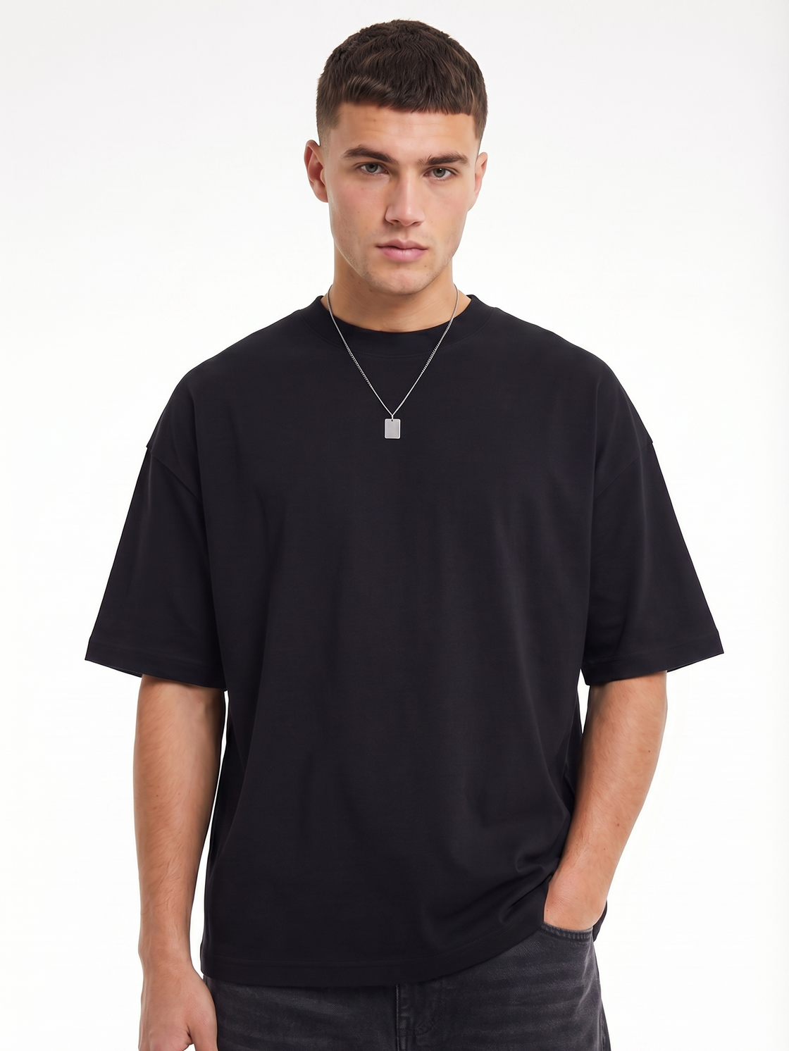 Black box-fit tshirt